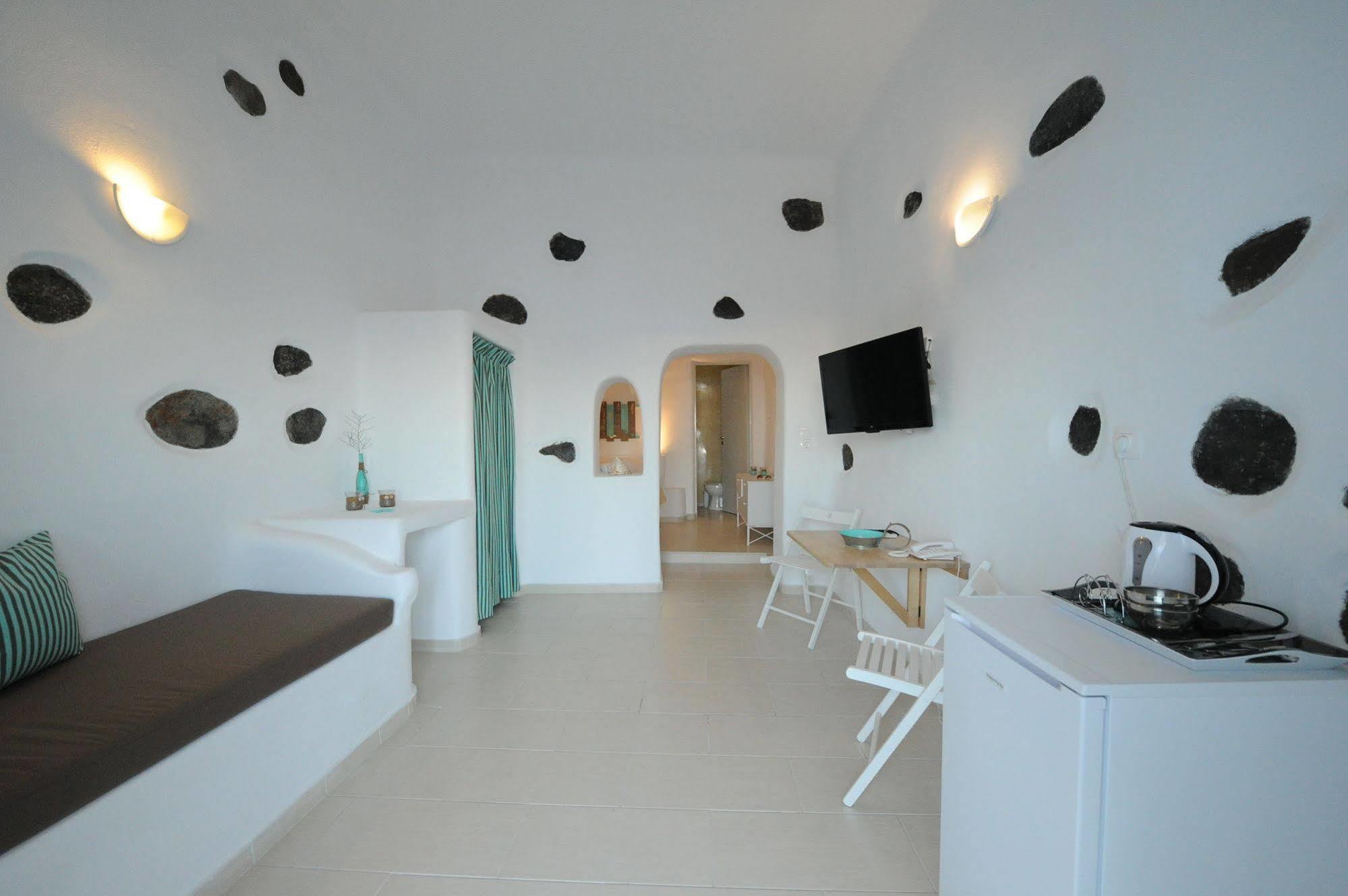 Manias Fira Residences Luaran gambar